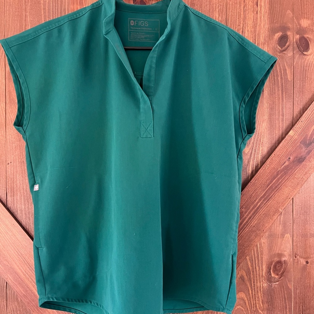 Figs scrubs, Rafaela top and Zamora joggers